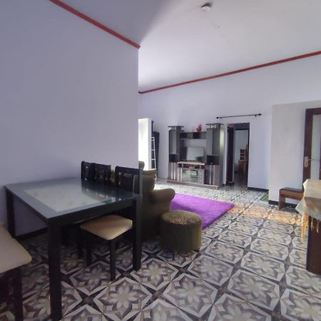 เอเลน วิลลา บาย วิซเซลา Hotel โบรโม ภายนอก รูปภาพ